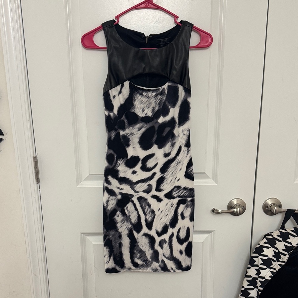 Guess Black and White Patterned Mini Dress